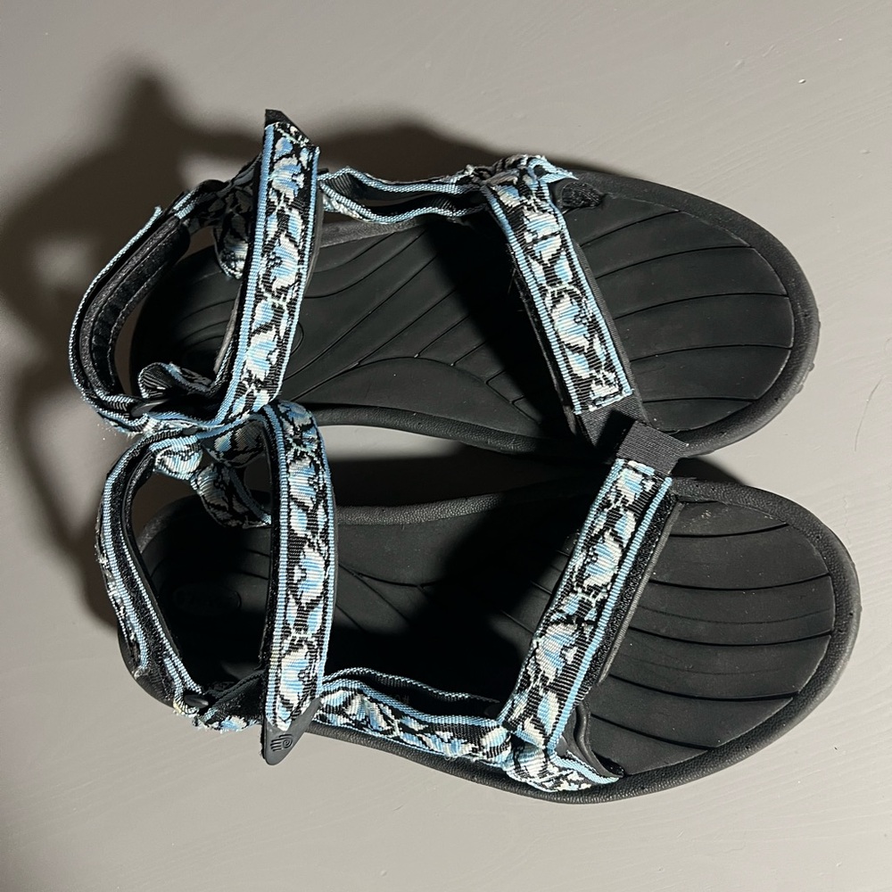 Teva size 10, Light Blue Patterned Strap Women's Sport Sandals